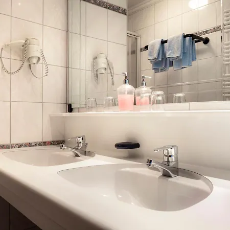 Lüftenegger * Mauterndorf (Salzburg)