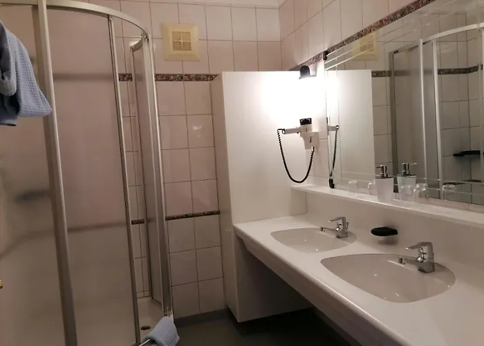 Lueftenegger Апартаменты Маутерндорф