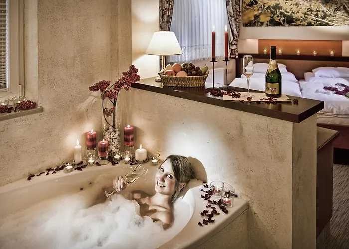 Lueftenegger Апартаменты Маутерндорф